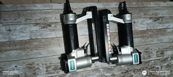 Vende-se Dois Grampeador Pneumático Makita