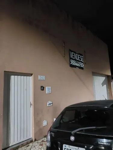 Casa com churrasqueira, área de lazer no terraço