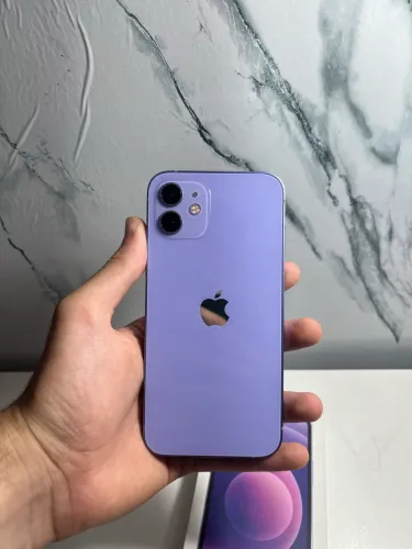 iPhone 12