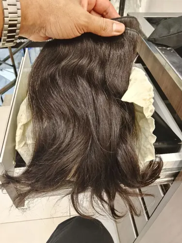 Cabelo para colocar mulher de tela a tela já pronta