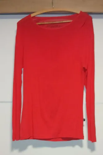 Camisa De Manga Longa Feminina (Vermelha)