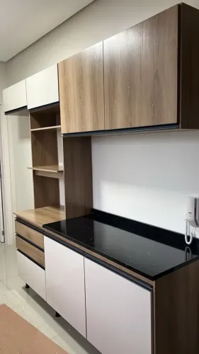 Vendo armário de cozinha completo