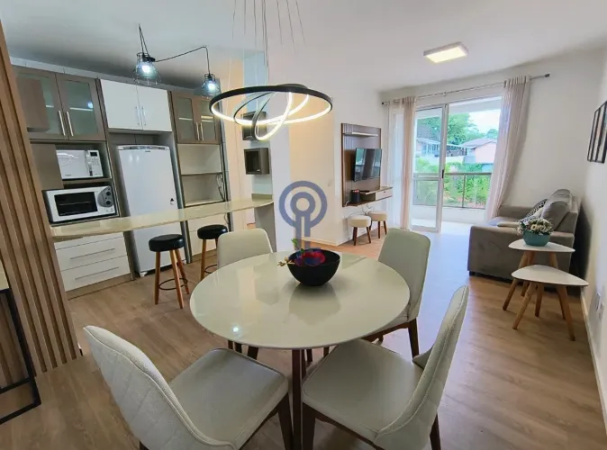 Apartamento com 2 dormitórios em Saco Grande