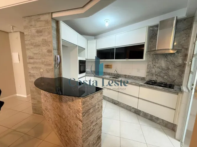 Excelente apartamento mobiliado de 3 dormitórios com suíte no Parque São Jorge