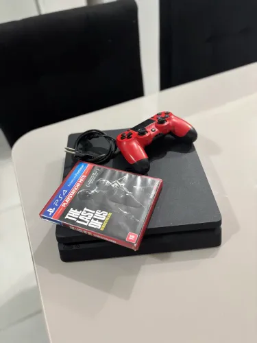 PlayStation 4 slim