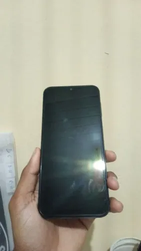 Samsung A14 (nunca teve tela quebrada ou quebras, semi novo de primeira mão.)