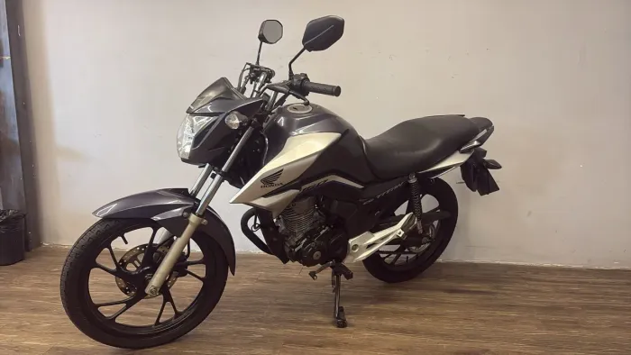 Honda Titan cinza cg 160 2022
