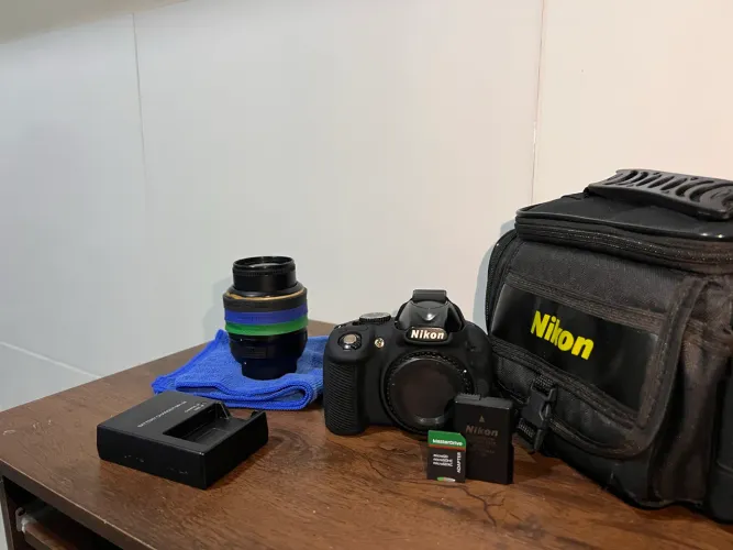 CÂMERA FOTOGRÁFICA NIKON D3100
