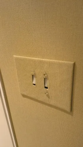 Sou instalador de papel de parede e tecidos e adesivos.