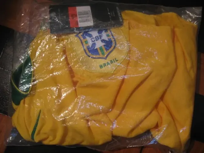 camisa seleção brasileira copa 2006 oficial Nike tamanho L nova lacrada