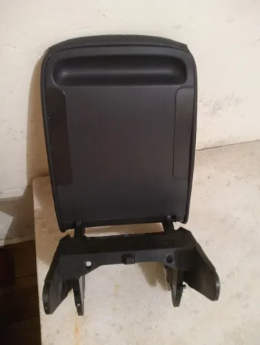 Apoio de braço console central Tiguan Rline TSI 2.0 2022