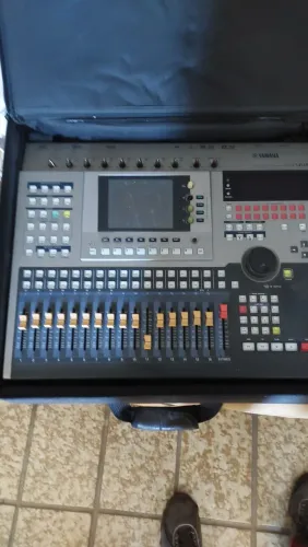Mesa Digital Yamaha AW 4416
