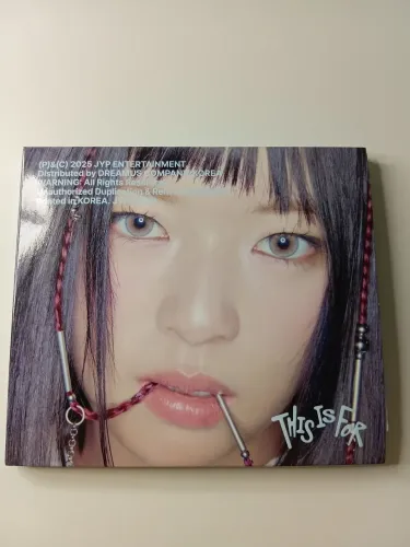 Álbum Twice this is for jeongyeon