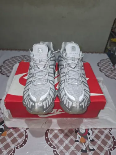 NIKE SHOX TL ? BRANCO / PRATA