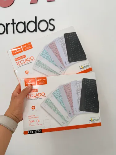 Teclado sem fio Bluetooth tablet celular etc..