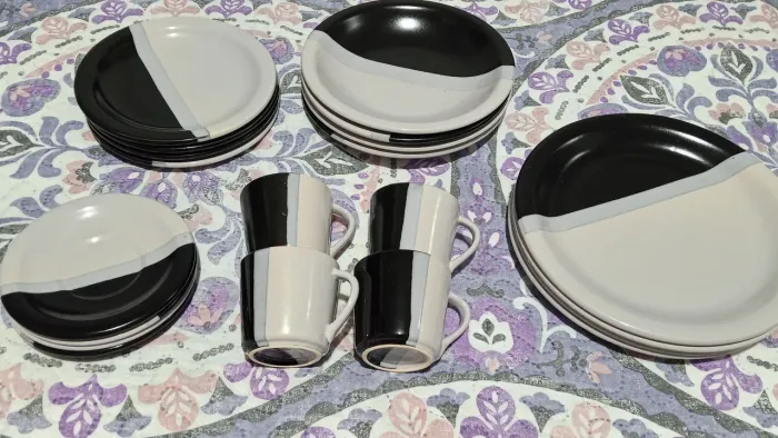 NOVO/Aparelho de jantar 20PCS