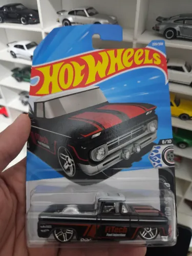 Hotwheels Pick-up Chevy 62 Preta 2026