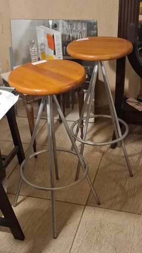 Par de banquetas 