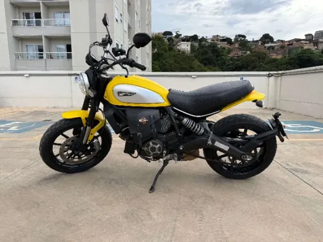 Ducati Scrambler Icon 2016