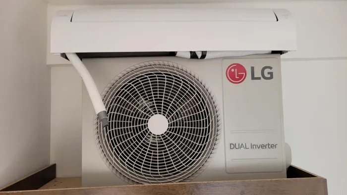 Ar Condicionado LG Split - 12000 Btus com IA