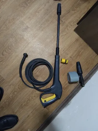 Kit pistola leque com mangueira + aplicador de detergente Karcher linha k