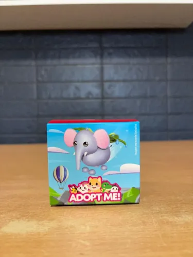 Adopt Me - Mclanche Feliz - McDonald's 