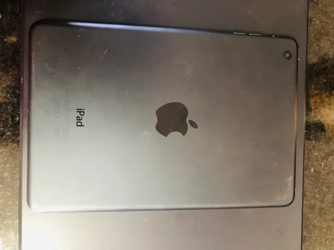 iPad mini - Vendo ou Troco
