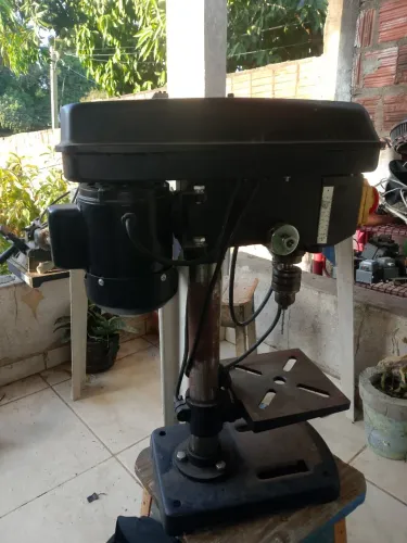 Furadeira de bancada