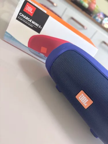 Caixinha de Som JBL Pouco Usada - Ótimo Estado - Aceito Ofertas