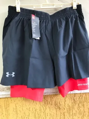 SHORTS DE COMPRESSÃO UNDER ARMOUR "HEAT GEAR"  - TAMANHO: XL