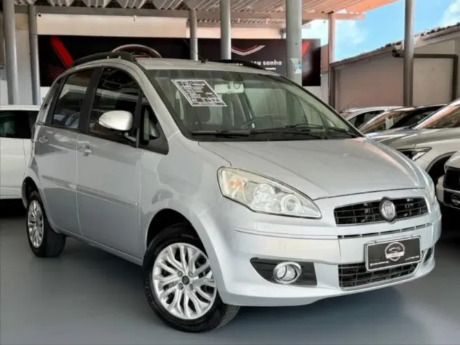 Fiat Idea Attractive 1.4 Fire Flex 8V 5P 2013