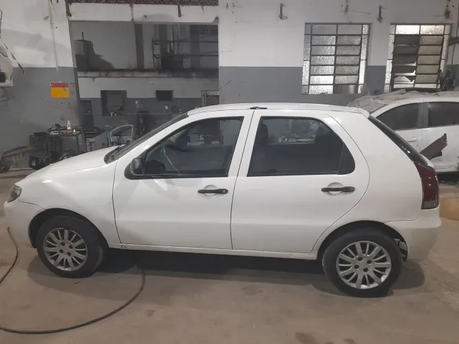 Alugo carros para rodar na Uber e 99