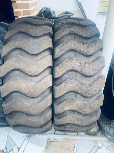 Pneu 17.5-25