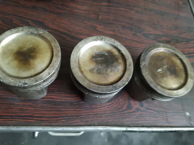 Pistões  forjados AFP 1.8 82mm 3 peças 