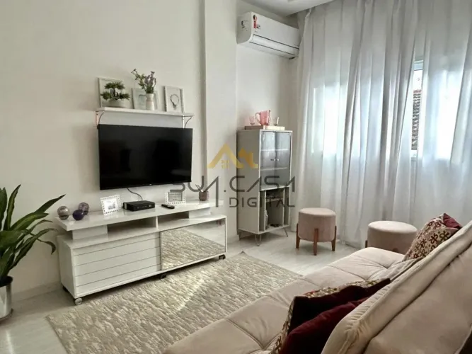 Excelente Apartamento em Ipanema Porteira fechada 3 Quadras da Praia. REF: AP20227