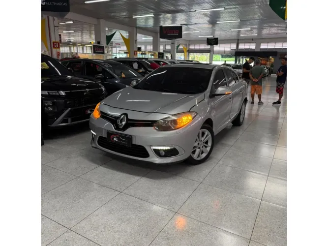 Renault Fluence Sedan Privilège 2.0 16V Flex AUT 2016