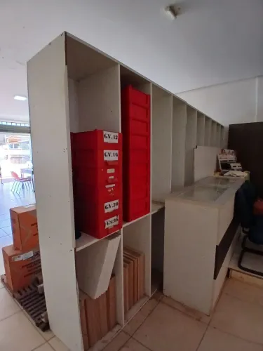 Armario/Prateleira de MDF planejado