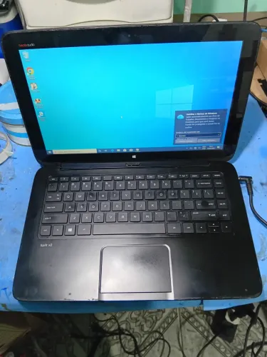 Notebook hp corei3-tela touth w10-4giga de ram