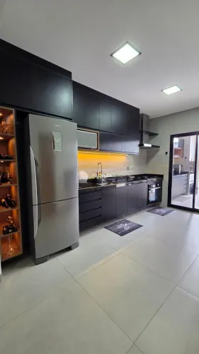 Casa Térrea com Planejados e Ar-Condicionado 175m² Condomínio Fechado Tremembé