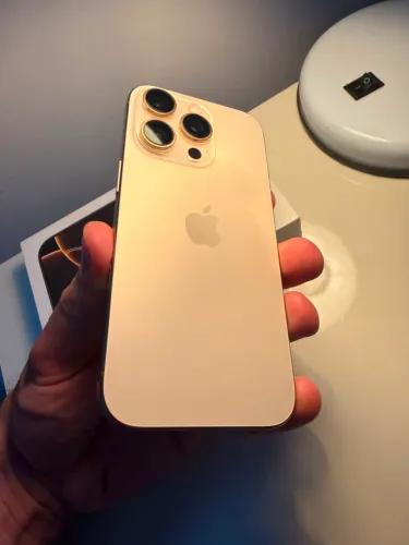 IPHONE 16 PRO 256gb IMPECÁVEL 