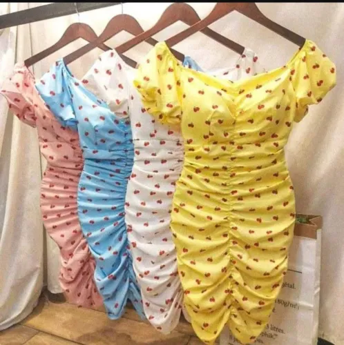 Vestido cereja R$35,00