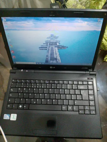 Notebook LG C400 