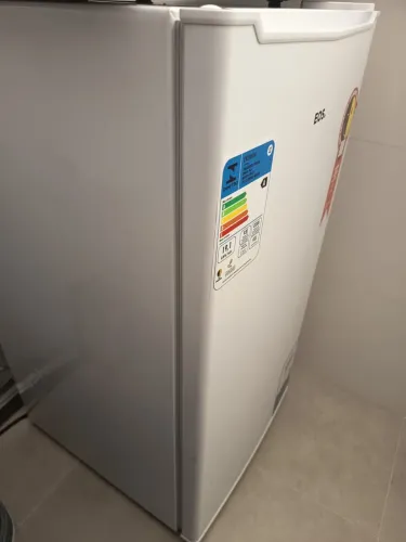 Frigobar EOS
