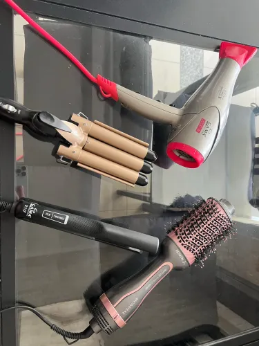 Kit Cabelo (Secador, Escova, Chapinha e Triondas)
