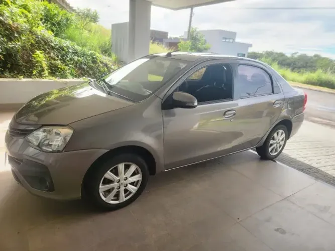 Toyota Etios XLS Sedan 1.5 Flex 16V 4P Aut. 2018