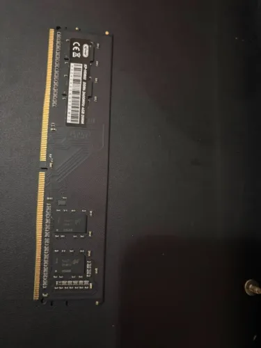 Memória RAM desktop DDR4 4GB