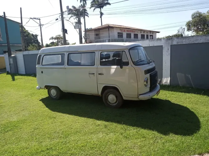 Volkswagen Kombi Standard 1.4 MI Total Flex 8V 2009