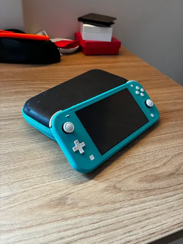 Nintendo Switch Lite Azul Turquesa + Extras