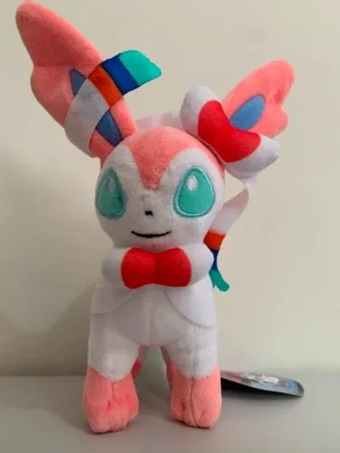 Pelúcia de Pokémon - Sylveon