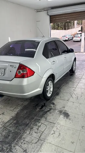 Polidor automotivo/acabamentista